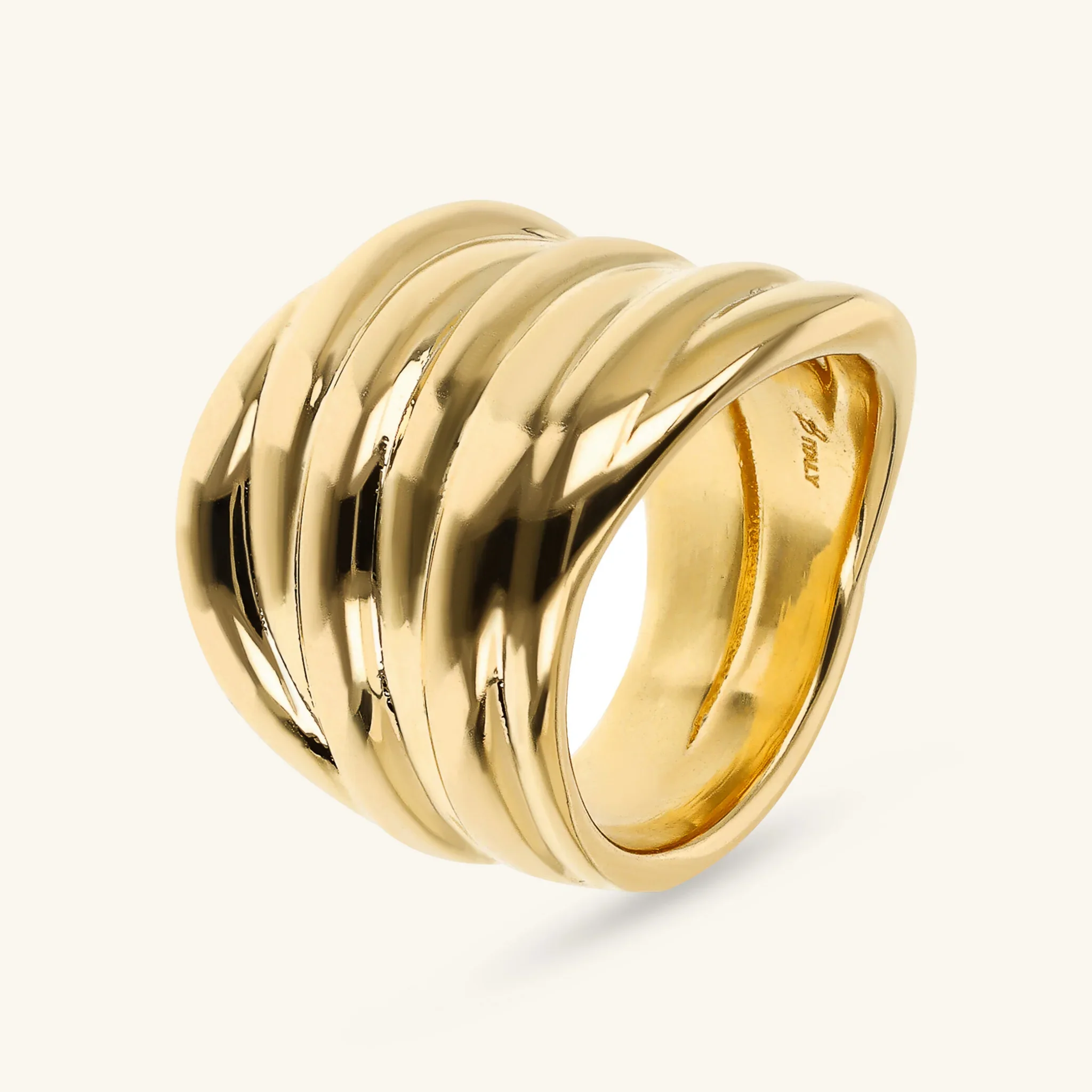 Anello a Fascia Graduato Texture Rigata