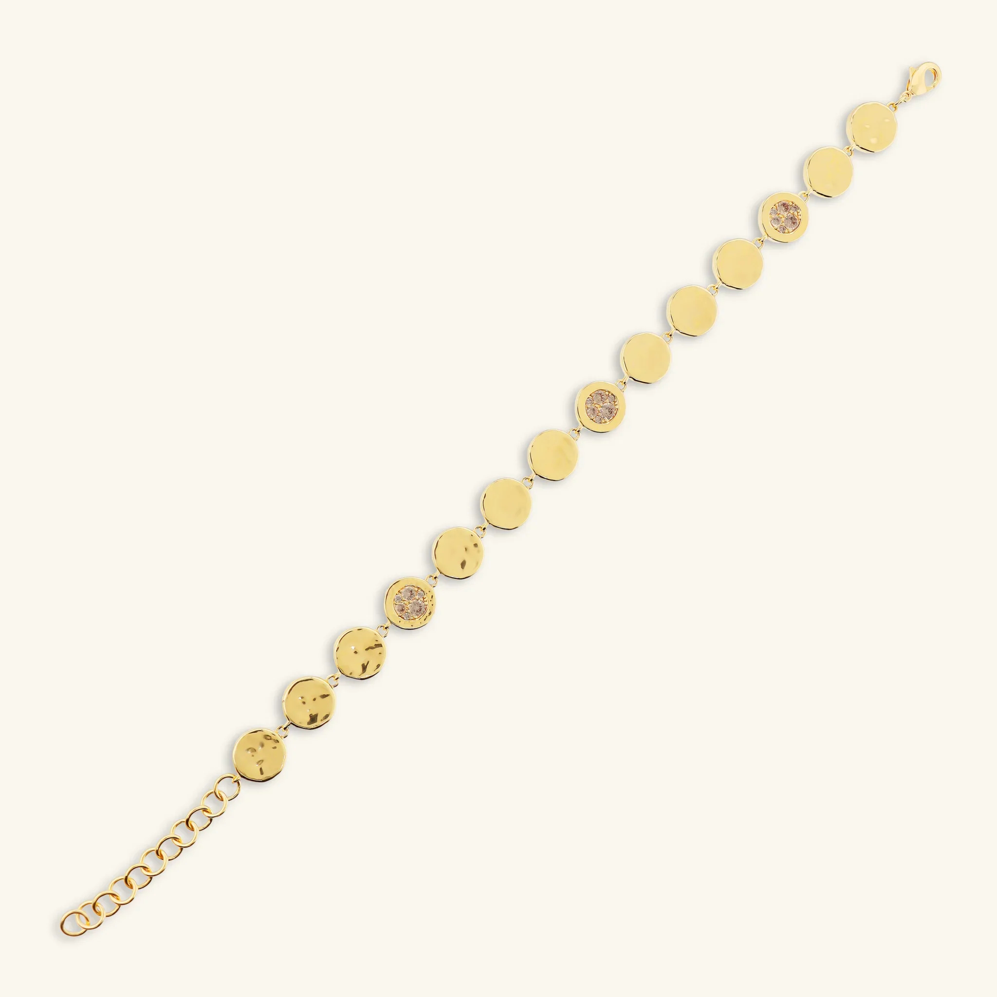 Bracciale Eclissi Dorata con Pavé di Cubic Zirconia - Image 3
