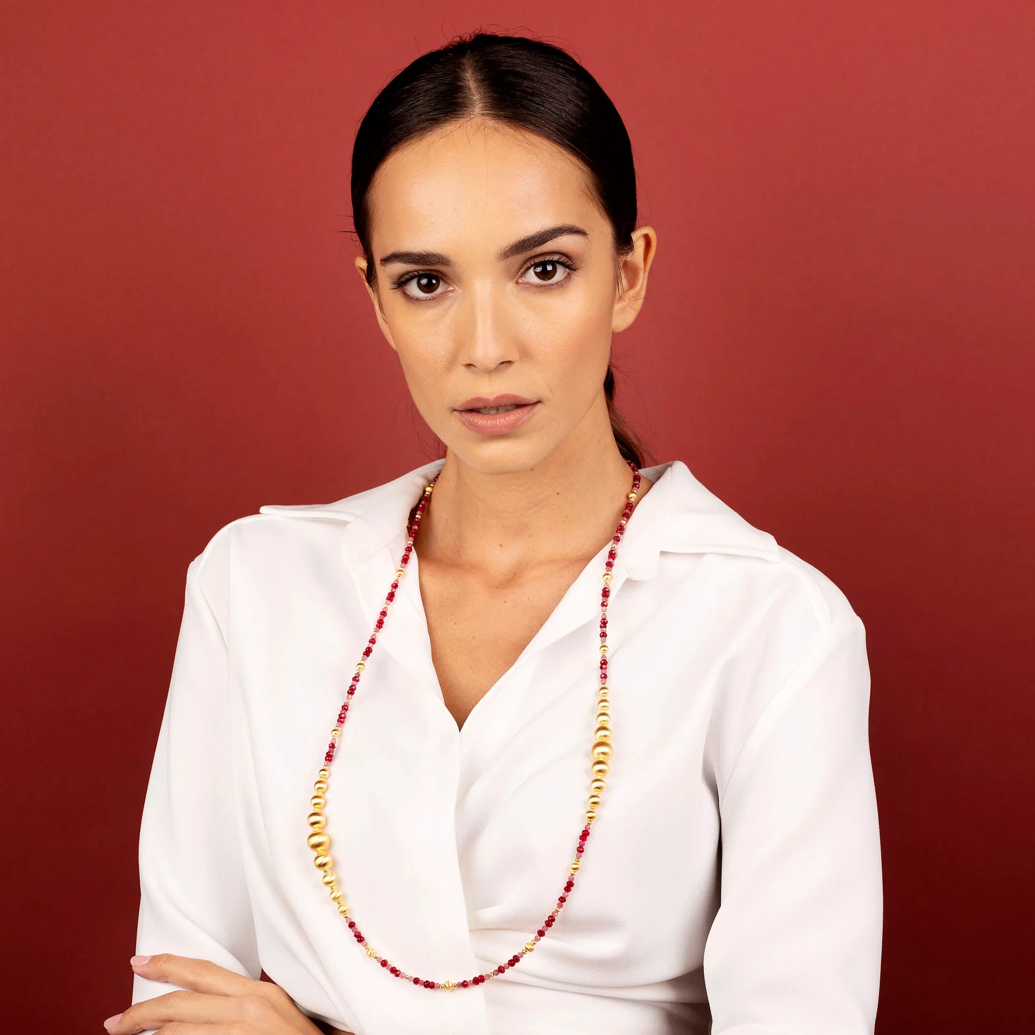 Collana Lunga con Sfere Satinate e Pietre Naturali - Image 7