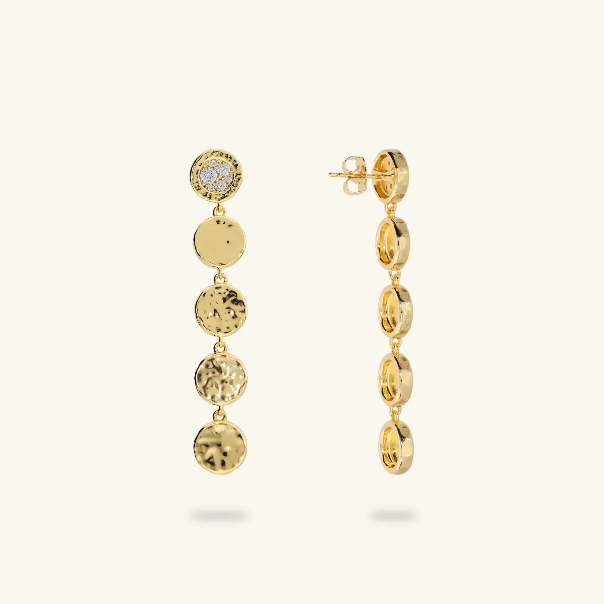Orecchini Pendenti Eclissi Dorata con Pavé di Cubic Zirconia - Image 3